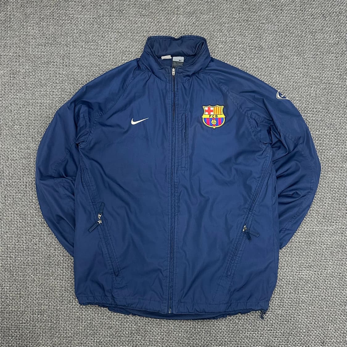 나이키 바르셀로나 03-04 메시 데뷔시즌 바람막이 M 상품이미지2