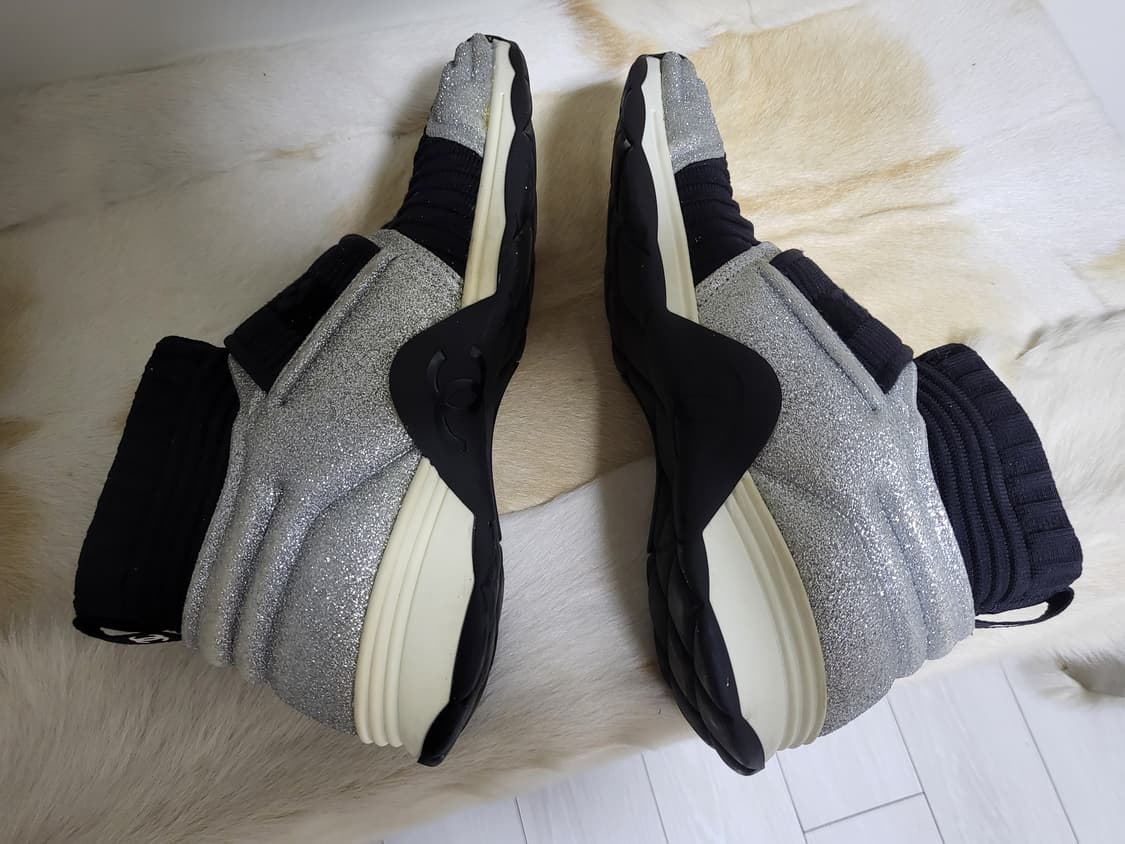 *빅세일*(정품)샤넬 니트 삭스 스니커즈 블랙/실버 220-230 상품이미지5