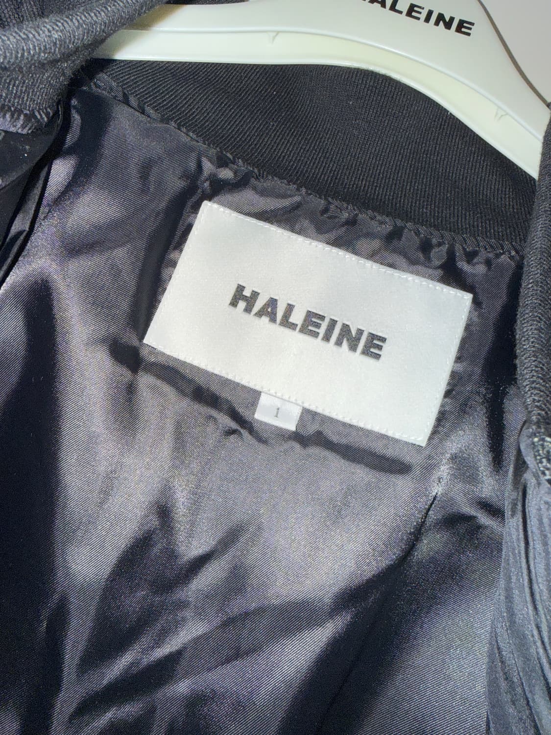 알렌느 크롭 덕 다운 봄버 자켓 1 상품이미지3