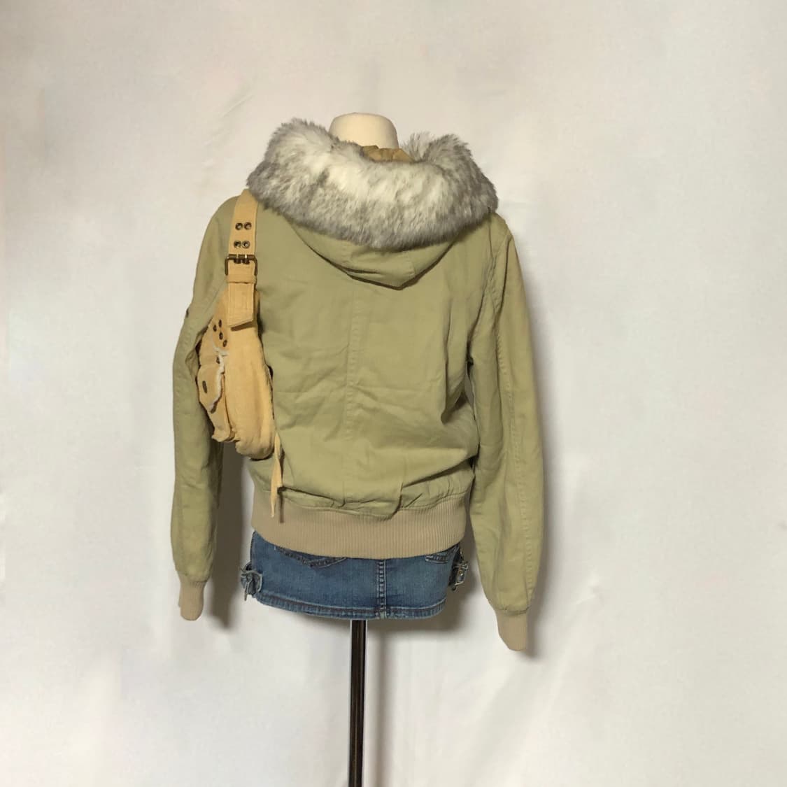 코듀로이 포켓 숄더백 베이지 상품이미지8