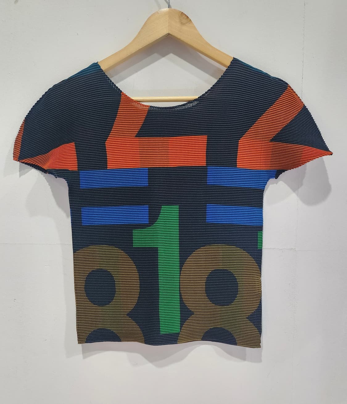 ISSEY MIYAKE me 넘버 반팔티 프리사이즈 정품 상품이미지2