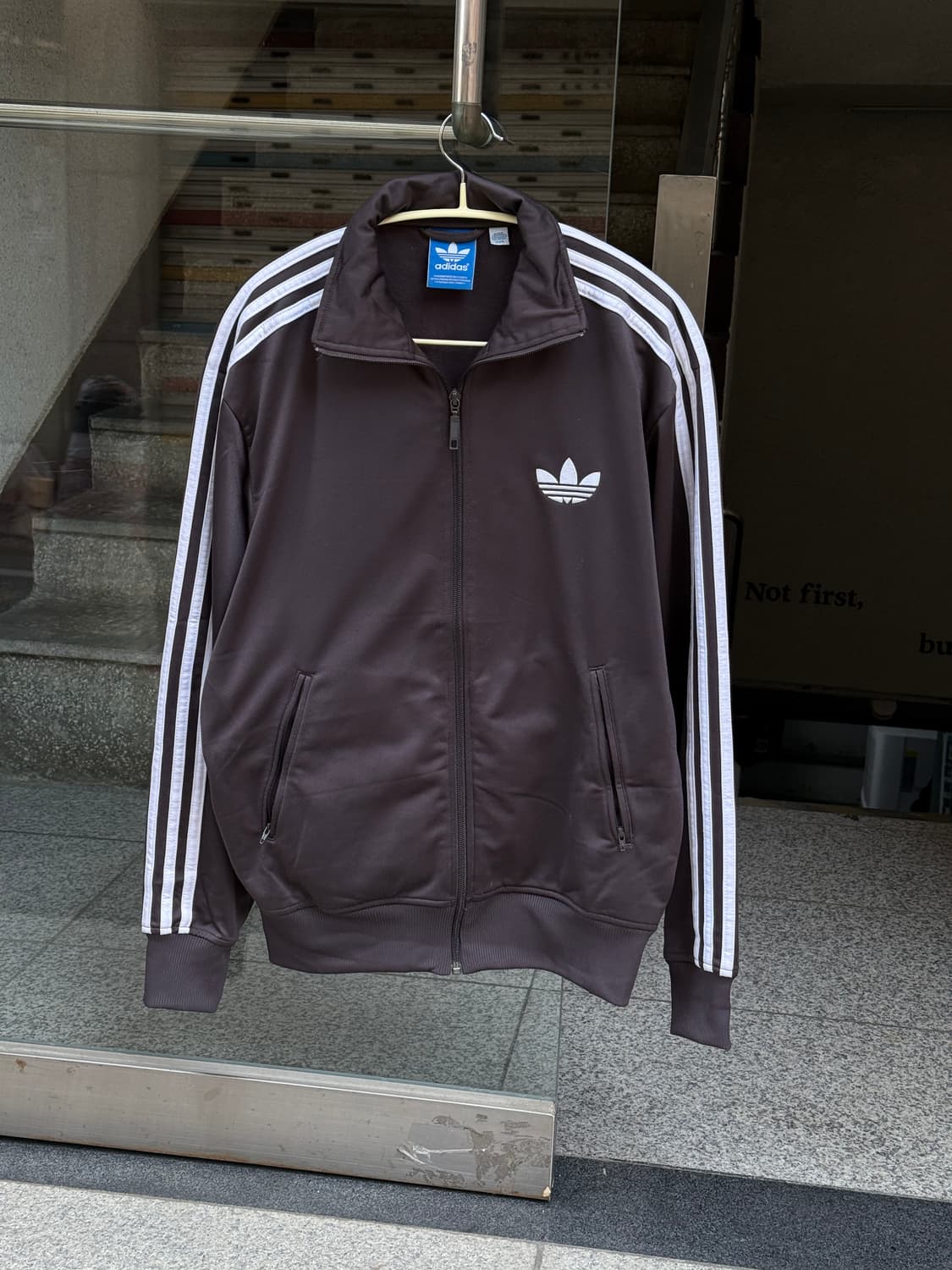 아디다스 희귀 트랙탑 차콜브라운 상품이미지1