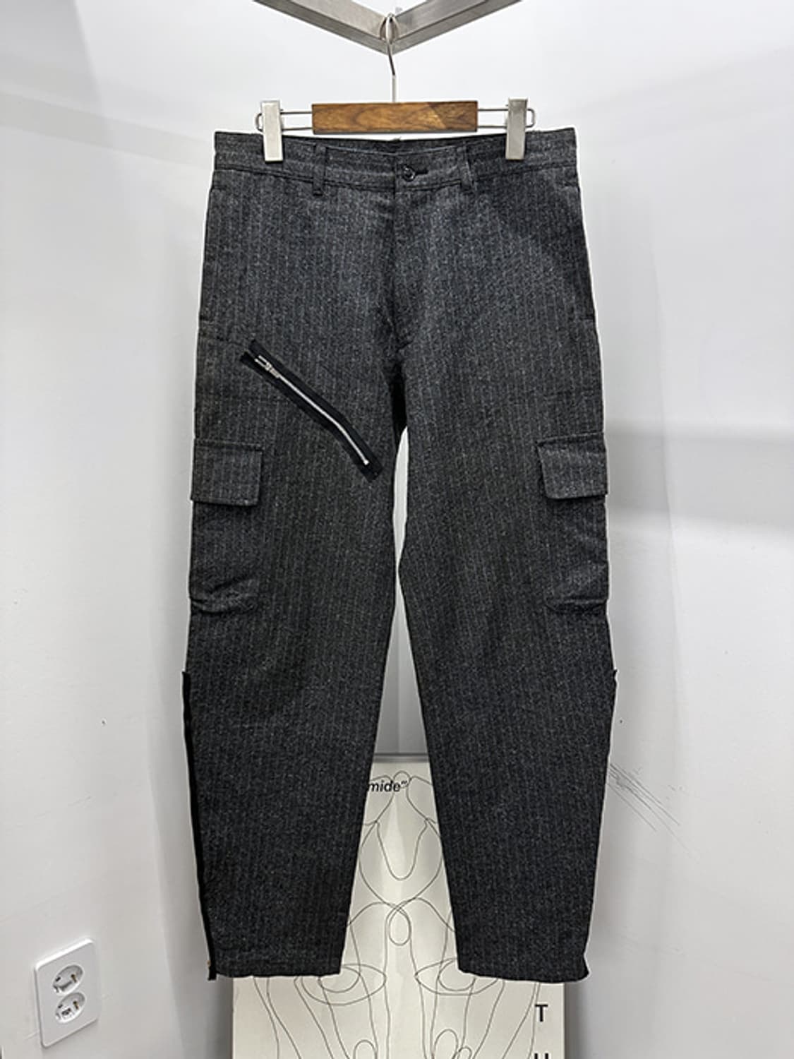 NATIONALITY+NAME=GROSBEC (31) 상품이미지1