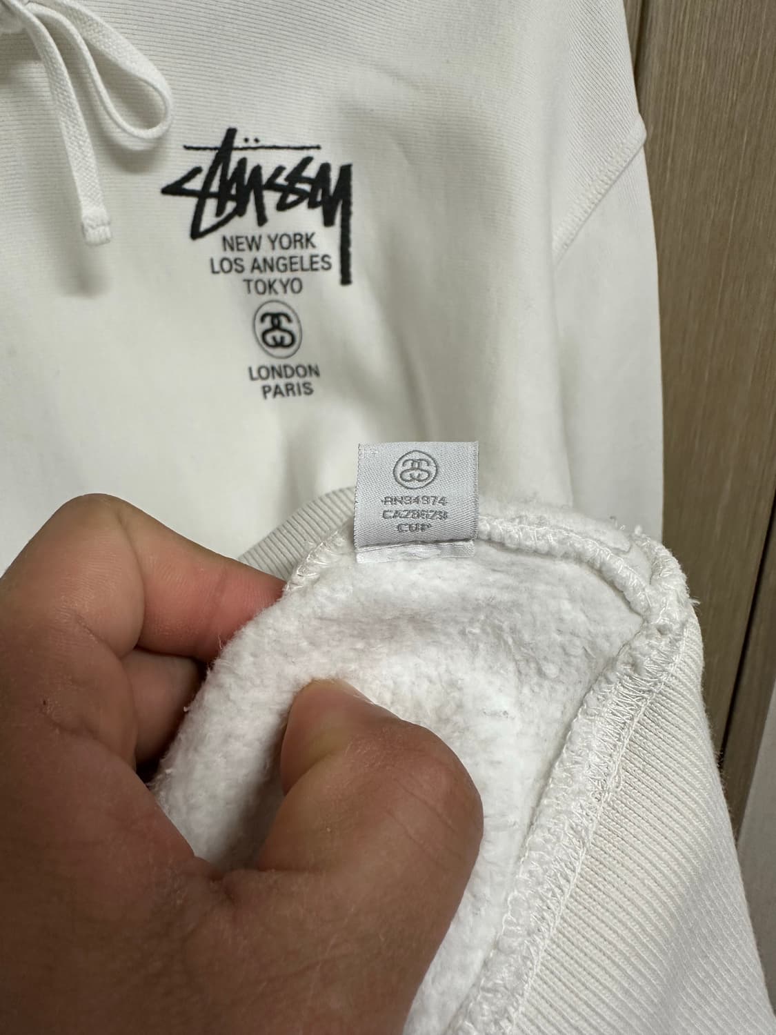 스투시 월드투어 화이트 후드티 상품이미지6