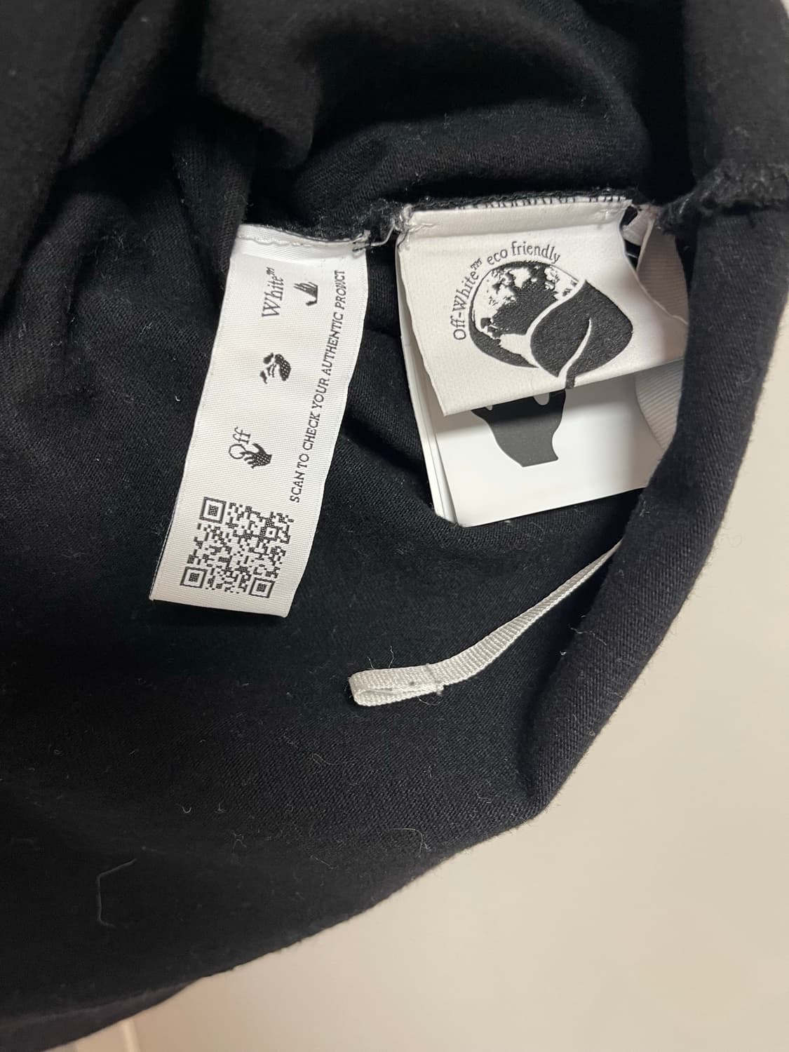 Off-White 블랙 반팔 티셔츠 M 상품이미지4