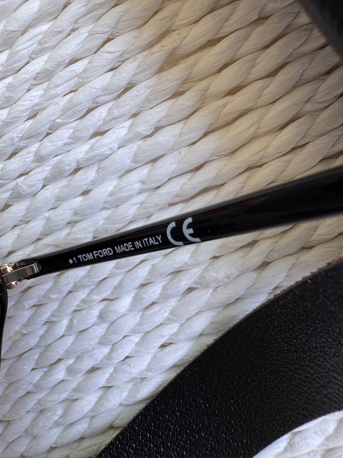 새상품 TOM FORD선글라스 Leigh TF850 블랙 상품이미지4