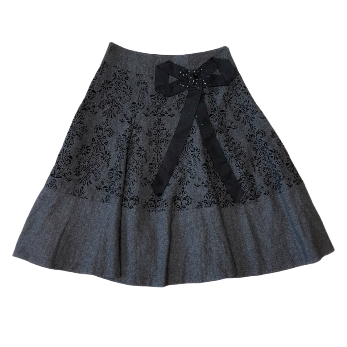 (이체시에눌) 일본 긱시크 블랙 리본 그레이 큐빅 디테일 포인트 스커트 상품이미지1