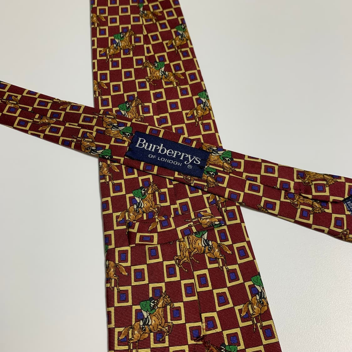 버버리(BURBERRY) 클래식 명품넥타이 100실크 A+등급 상품이미지5