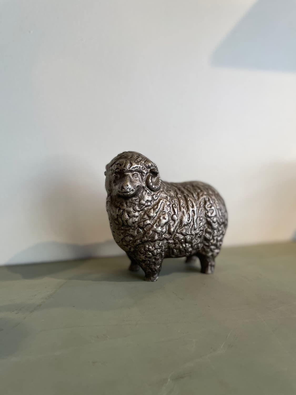 빈티지 무쇠 양 조형물 상품이미지1