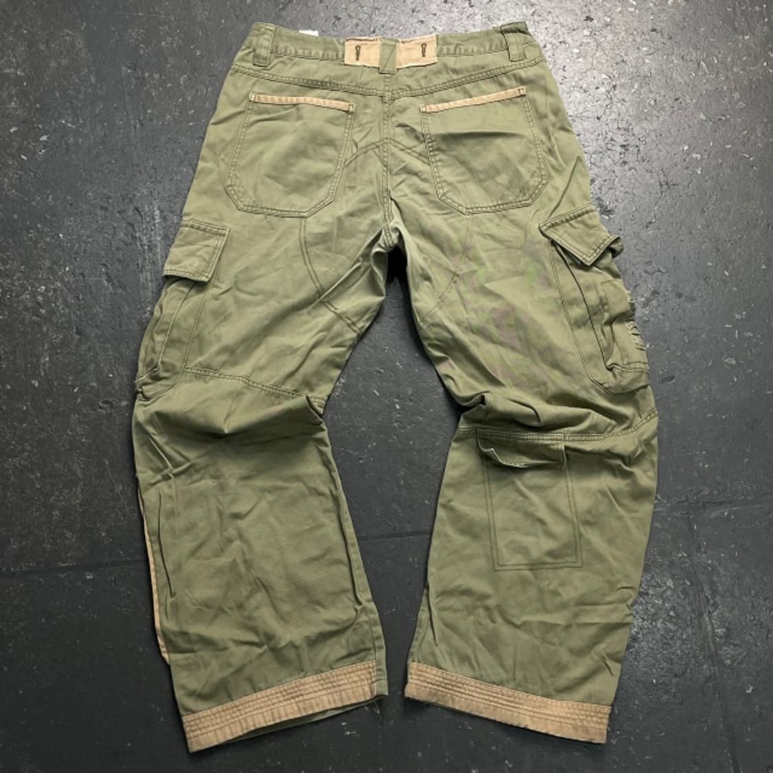 32 Thursday Island 비대칭 카고 팬츠  상품이미지5