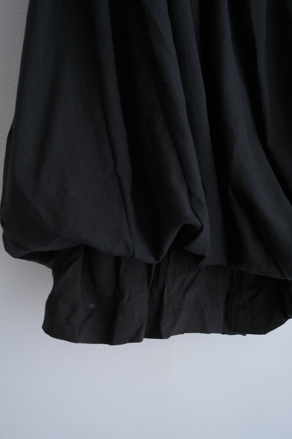 Tuck detail stripe balloon layered skirt 상품이미지6