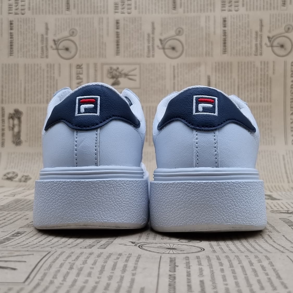 휠라 코트플럼피 여성스니커즈230 상품이미지4