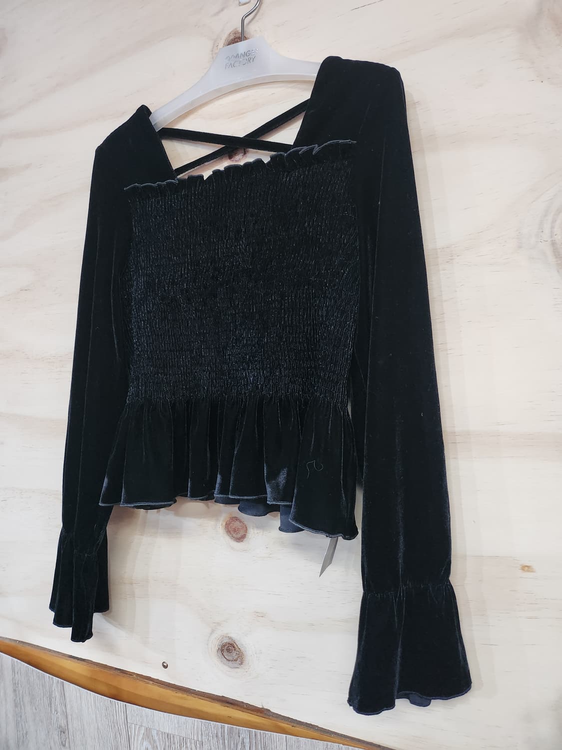399) 로엠 블랙 벨벳 블라우스 상품이미지3