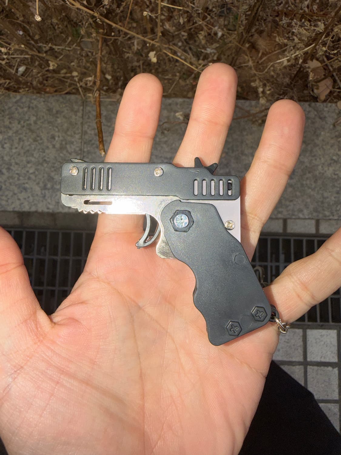 Gun Keyring / 건슬링거 키링 🔫➕ 상품이미지2