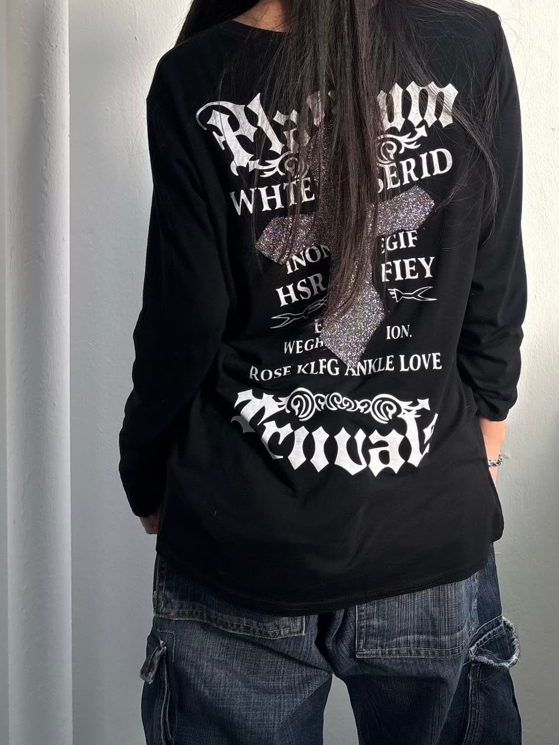 Vintage Black Graphic Long Sleeve 상품이미지3