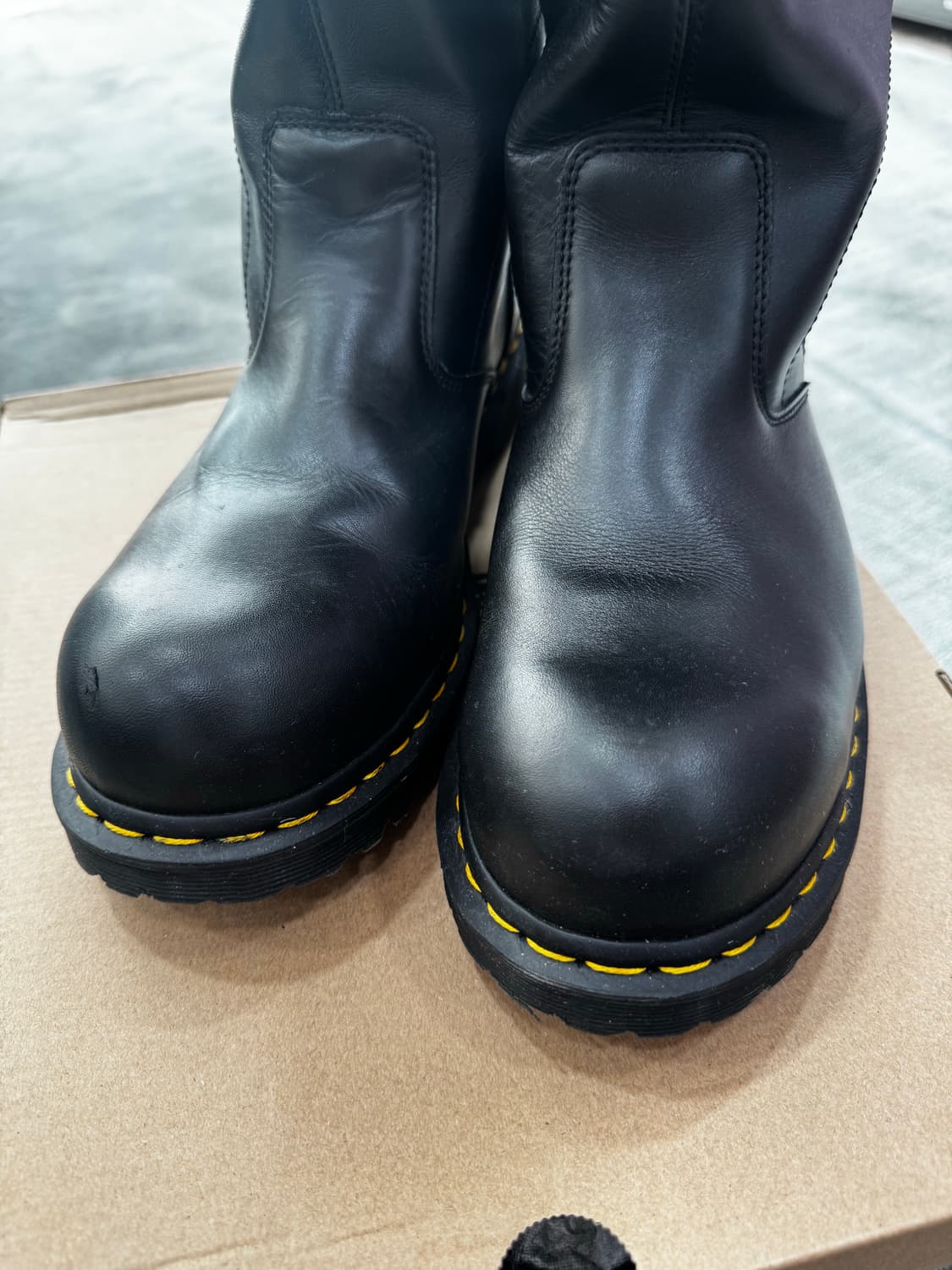 닥터마틴 스투시 부츠 2295 블랙 44 사이즈 상품이미지3