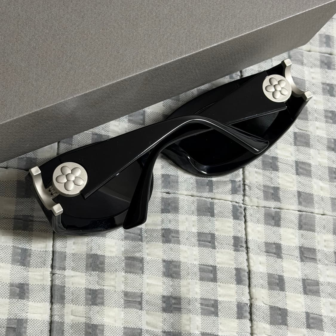 (OS) VANDYTHEPINK® 선글라스 블랙  상품이미지8