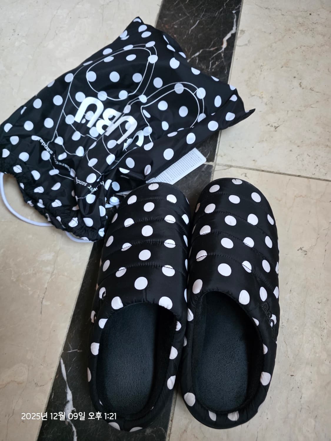스부 수부 패딩슬리퍼 다운 샌들 도트 0사이즈 상품이미지2