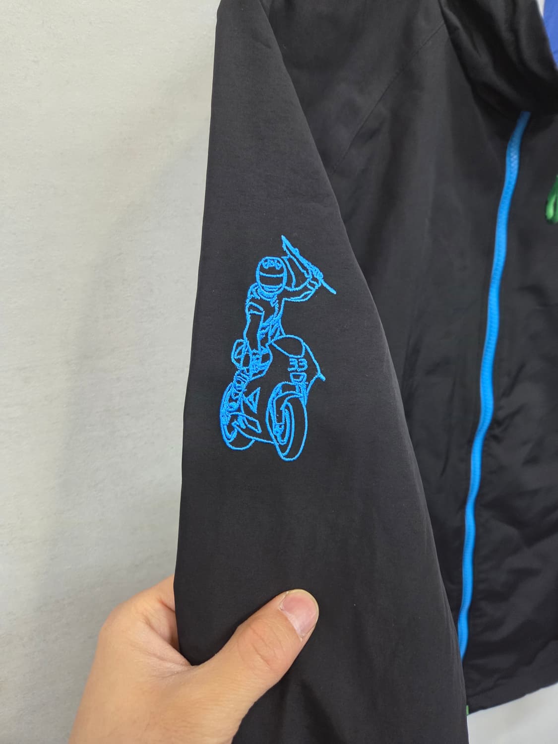 와이더런 자수로고 방수 레인 바람막이 자켓 L 상품이미지6