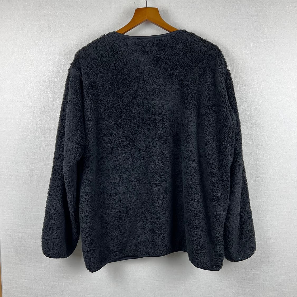 유니클로 x 엔지니어드가먼츠 플리스 맨투맨i 상품이미지2