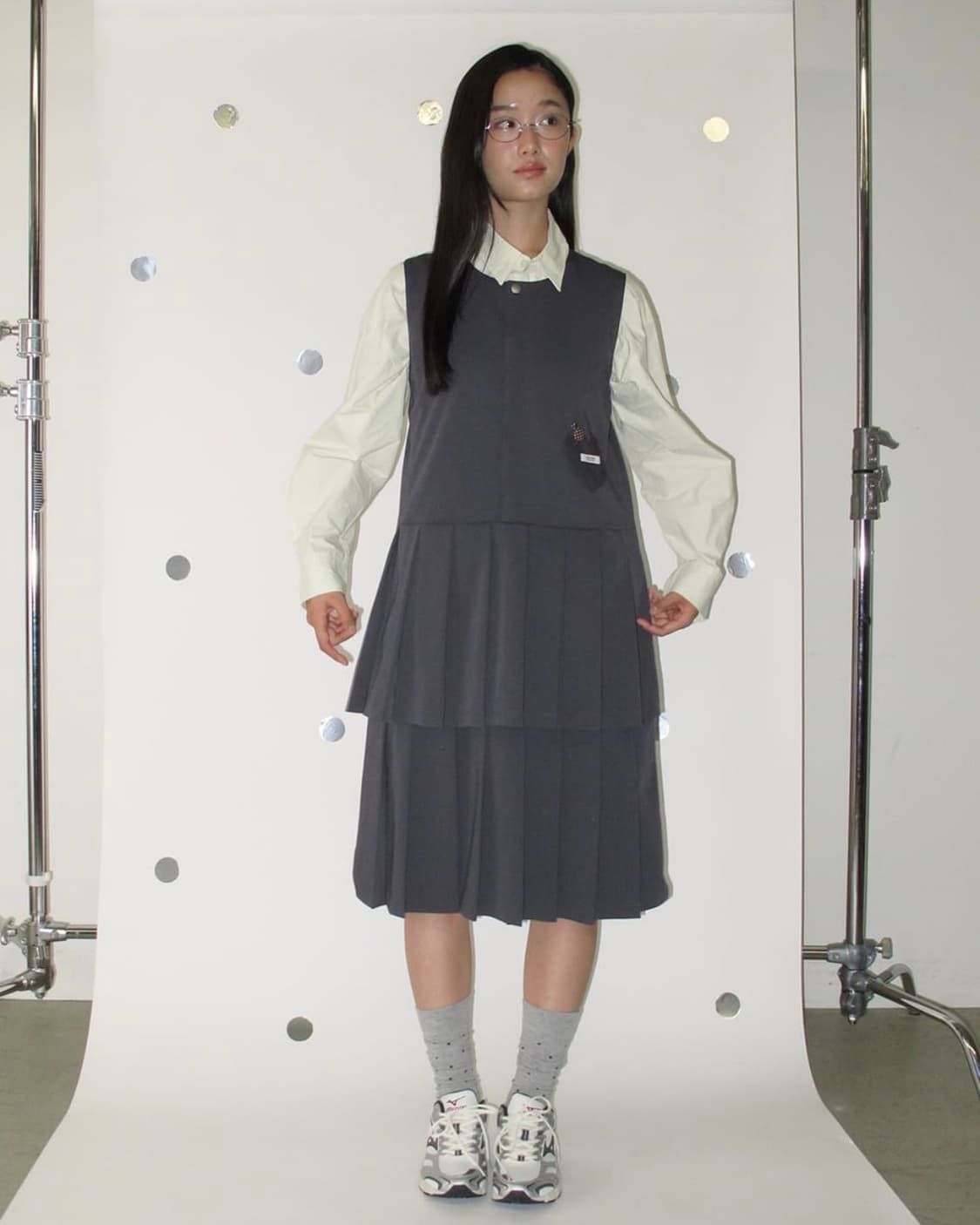 론론 HEART POCKET HALF PLEATED DRESS 상품이미지4