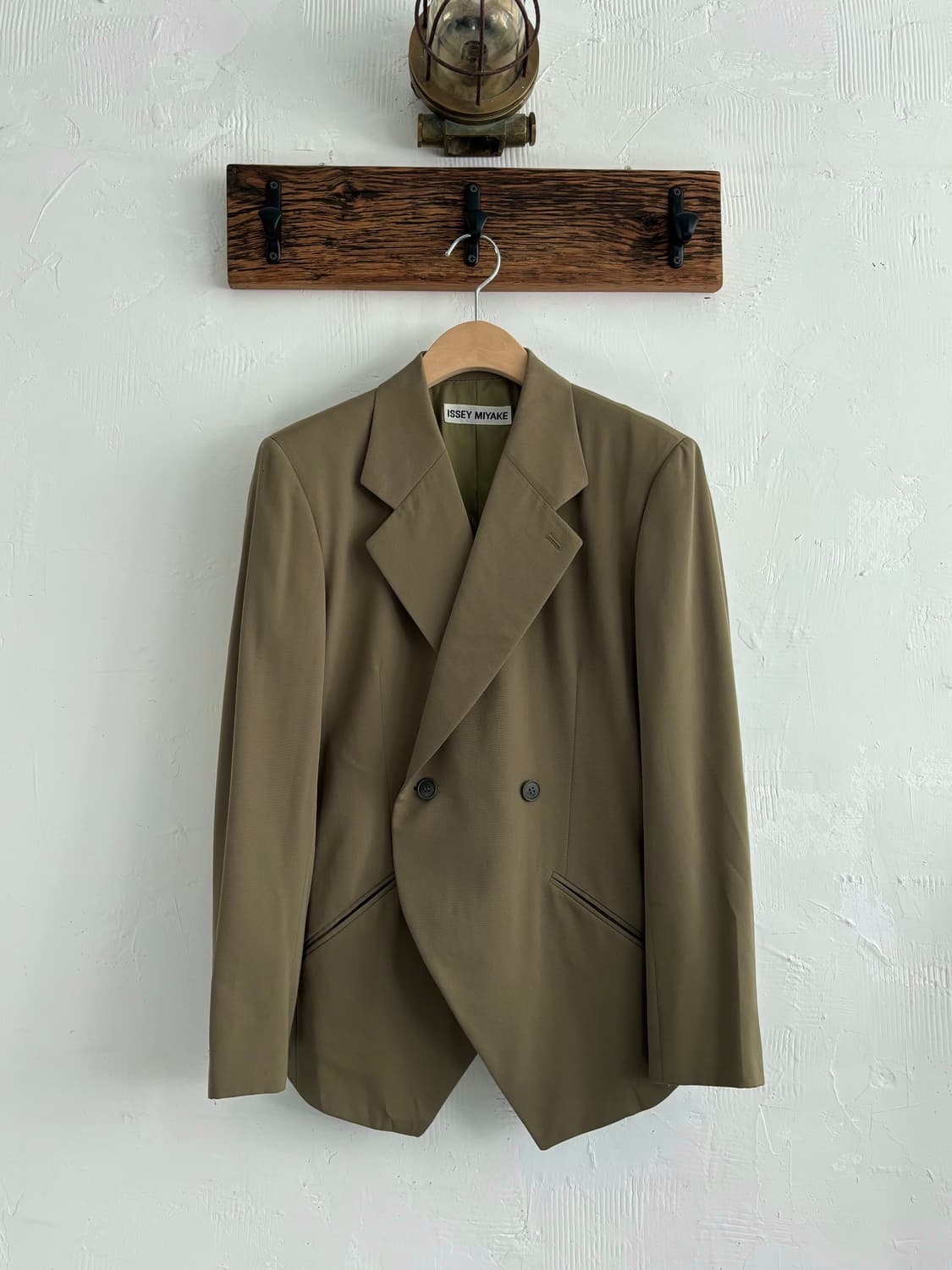 Issey Miyake 이세이 미야케 카키 비대칭 블레이저 상품이미지4