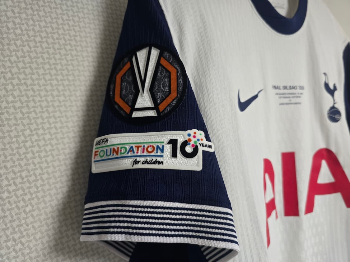 24-25 토트넘 홈 어센틱 유니폼 손흥민 유로파 FINAL 상품이미지4