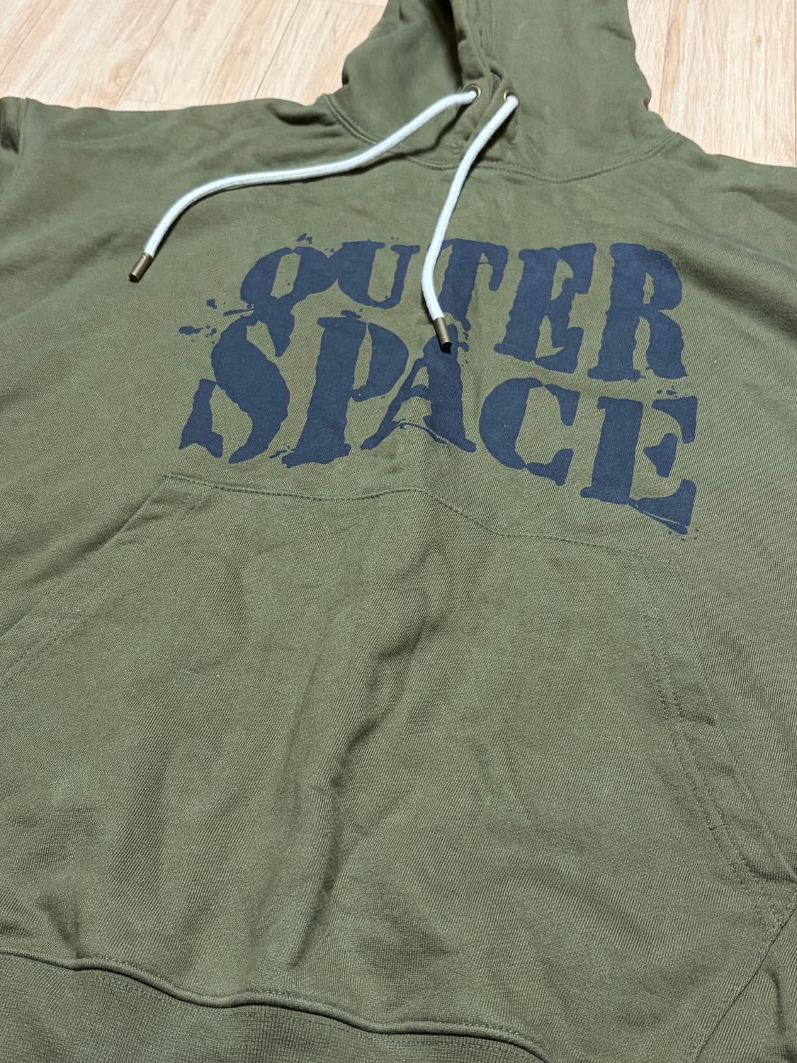 에즈카톤 후드티입니다 상품이미지1