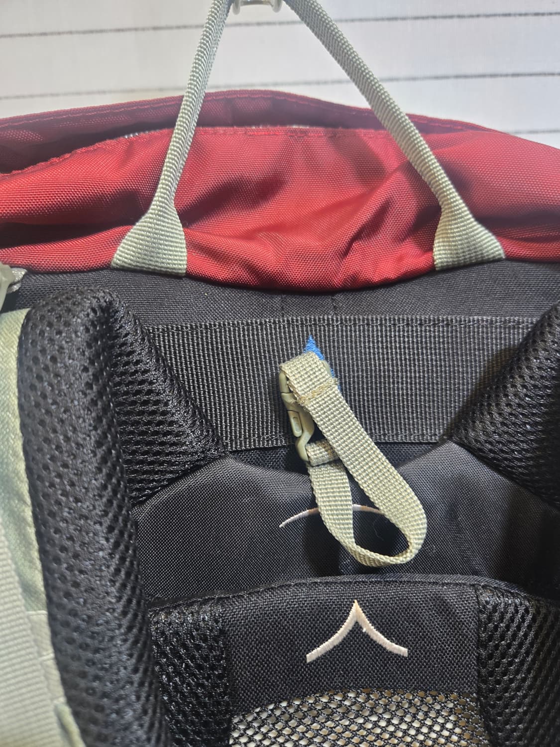 오스프리 등산 배낭 레드/그린 상품이미지8