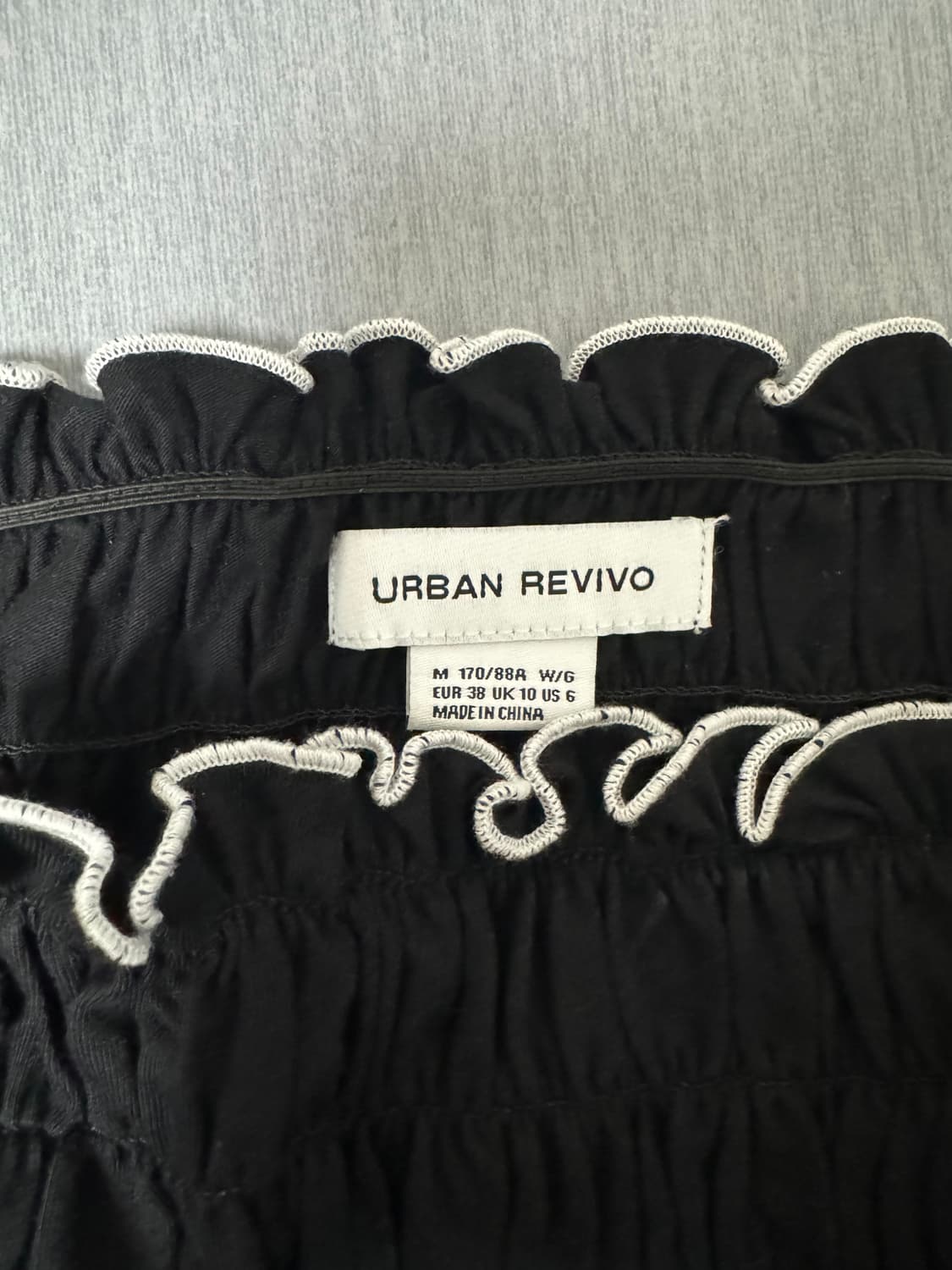 셔링 오프숄더 상품이미지2