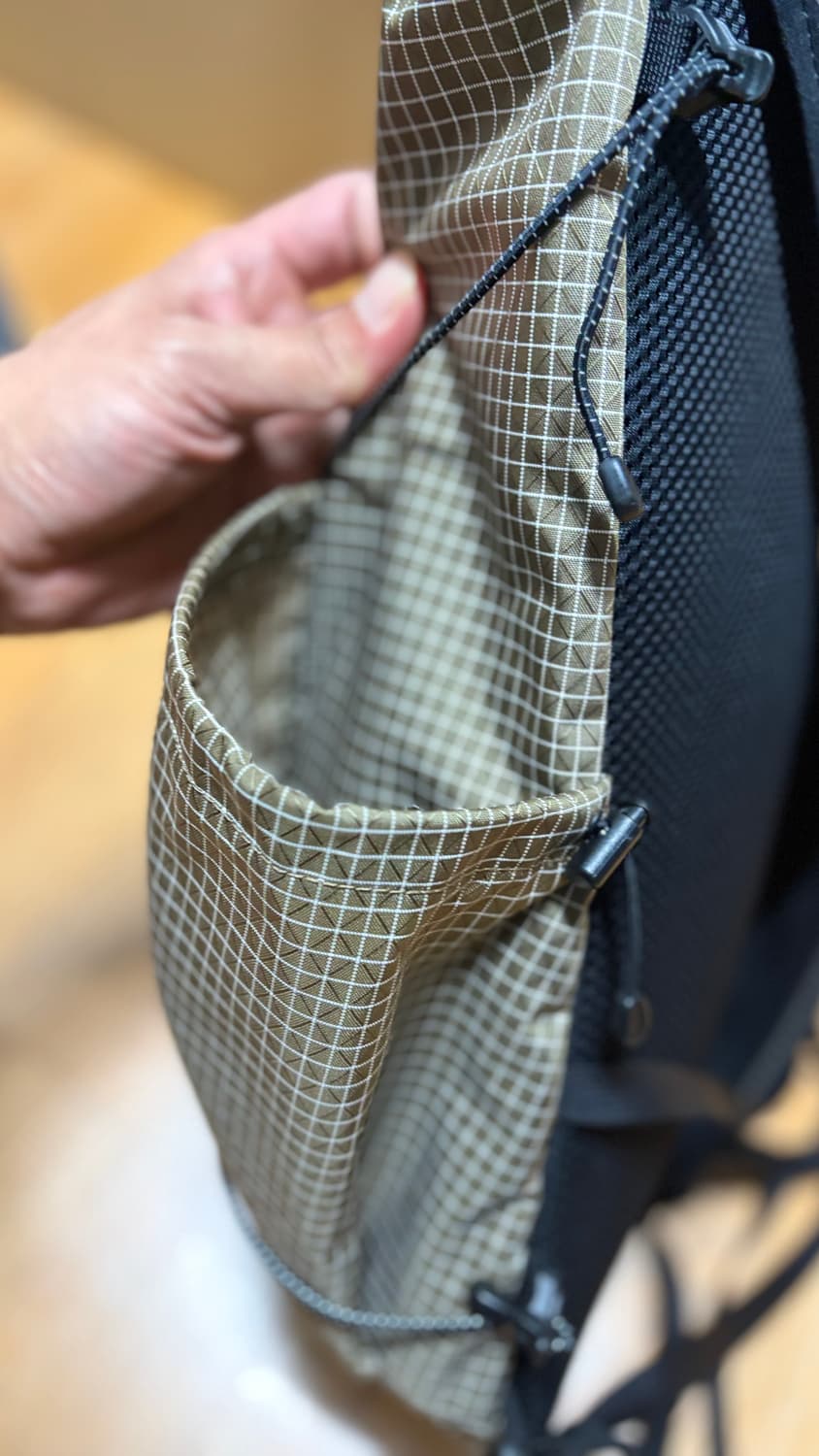 새상품) 케일 콜라보 NBGC0FL901 배낭 15리터 상품이미지4