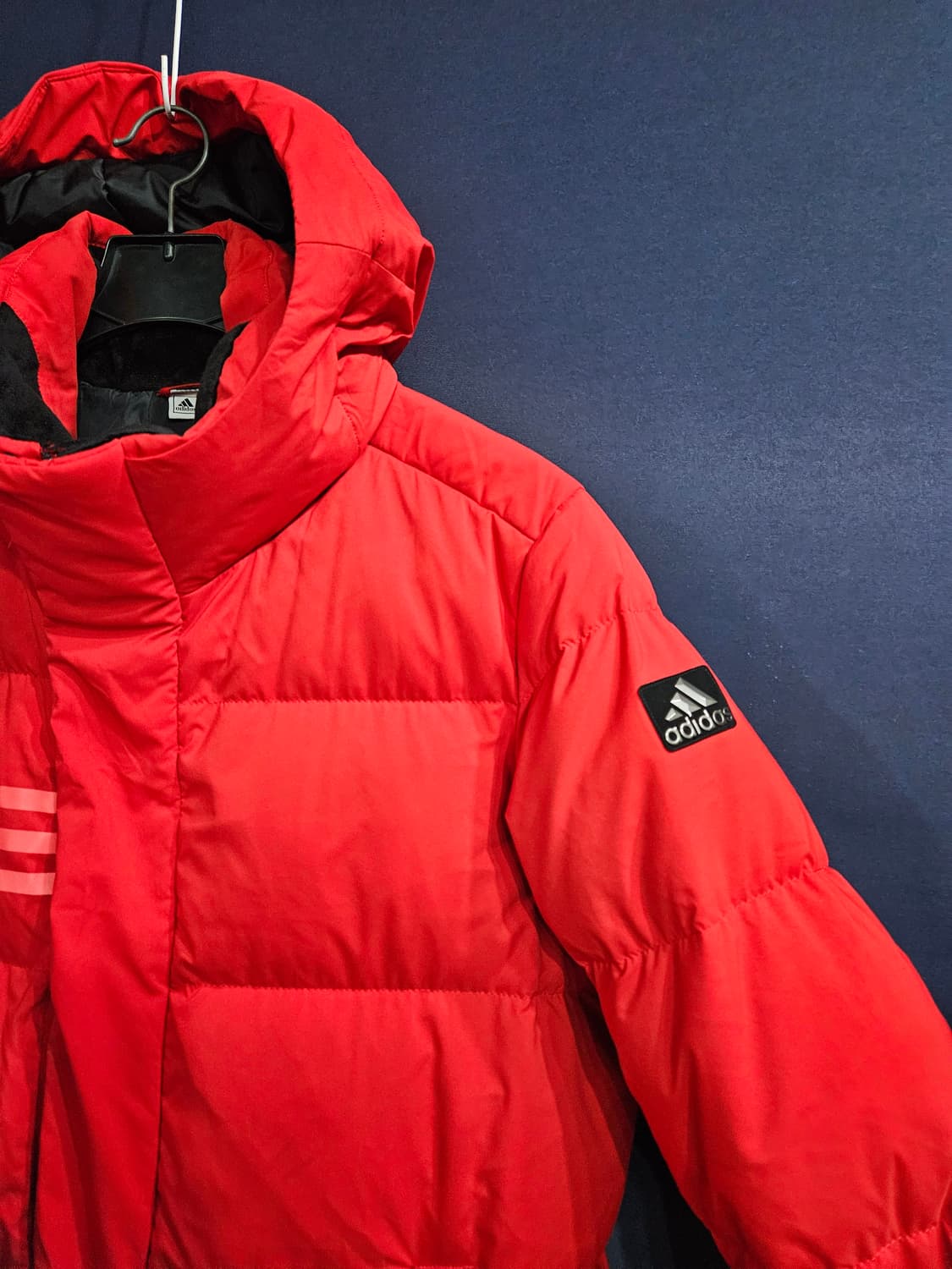 아디다스 레드컬러 남성 100 구스다운 롱패딩  상품이미지4