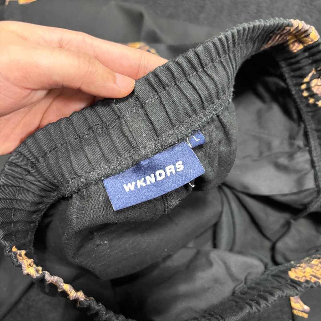 L 위캔더스 블랙 사자 킹 팬츠 상품이미지3