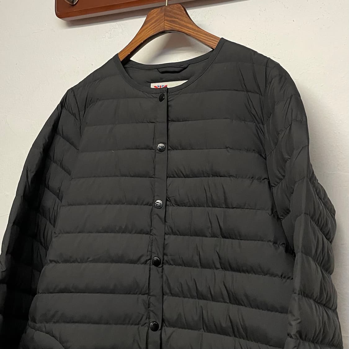 트레디셔널 웨더웨어 아클리 롱 다운 경량 패딩   상품이미지2