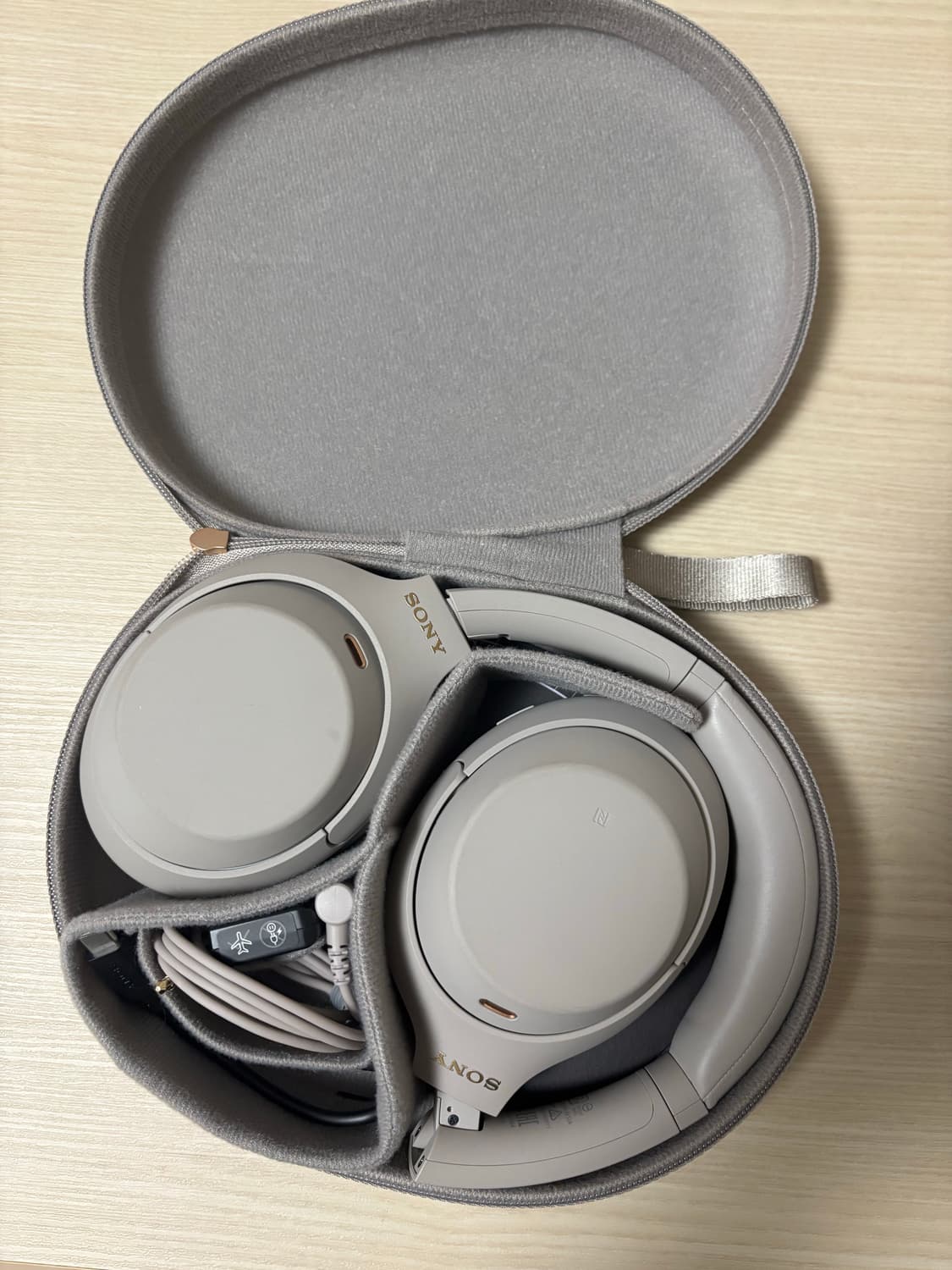 소니 wh-1000xm4 풀구성품 A급 상품이미지4