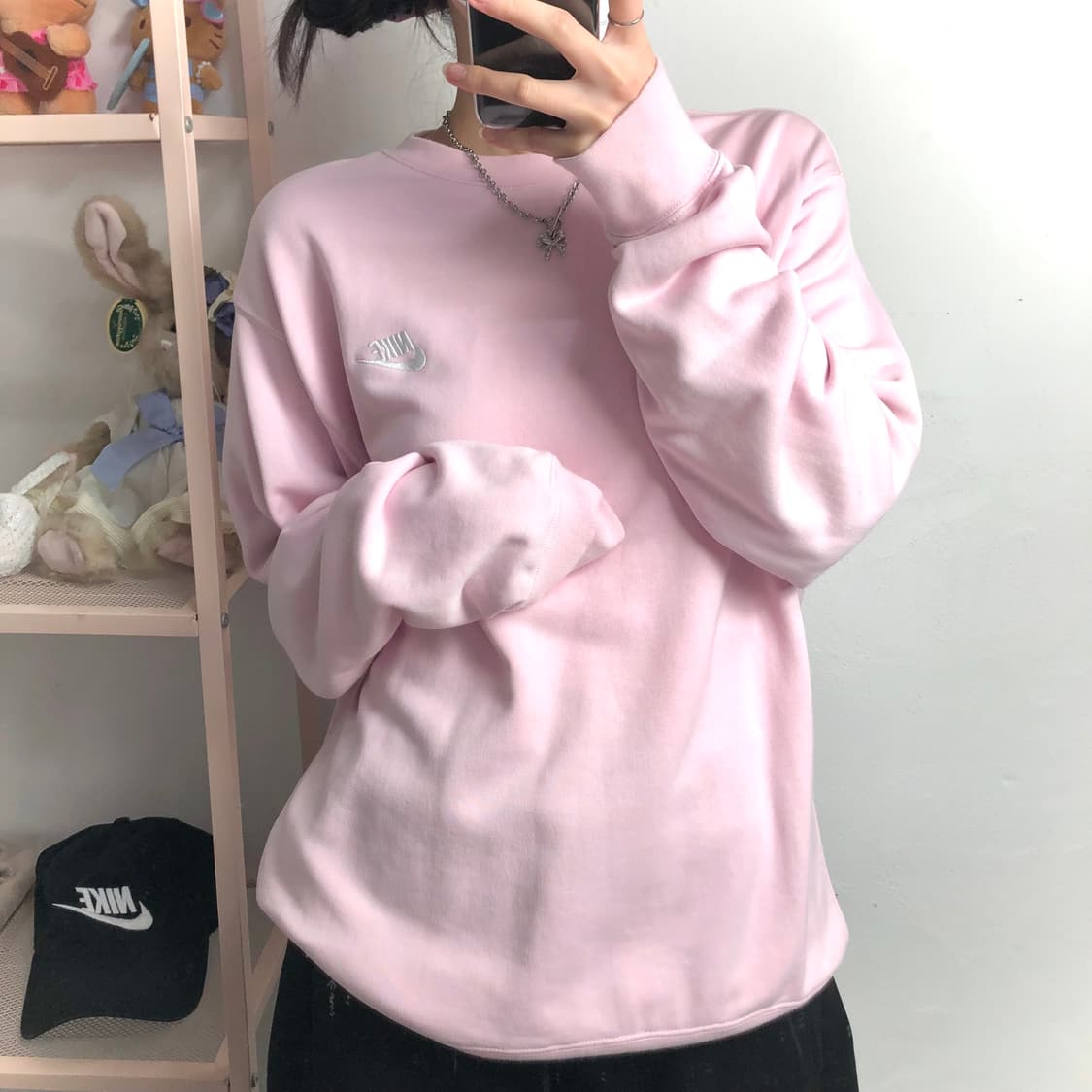 나이키 핑크 아방 맨투맨 상품이미지3