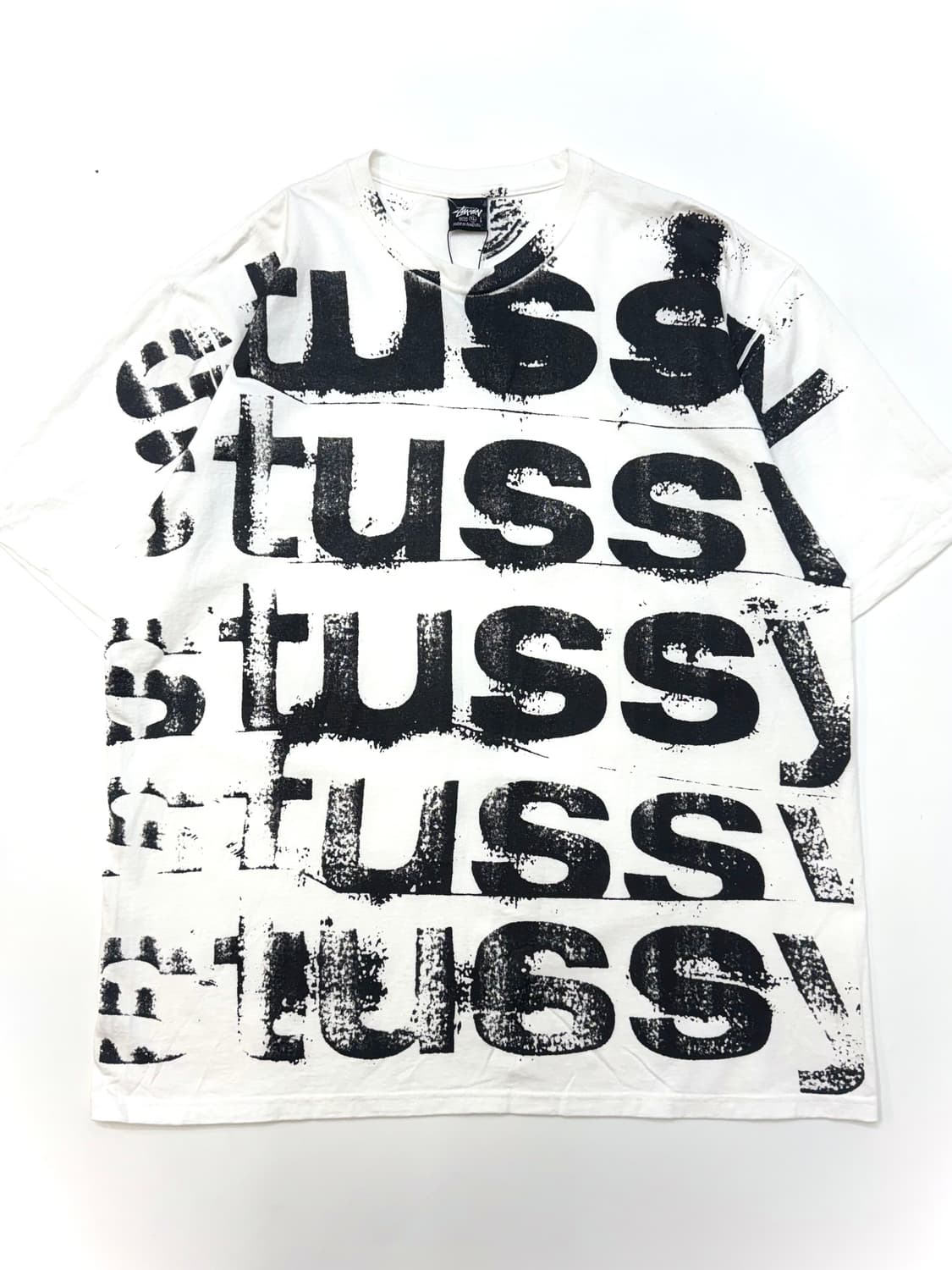 Stussy 스투시 닷 스탬프 반팔 티셔츠 화이트 색상 상품이미지1