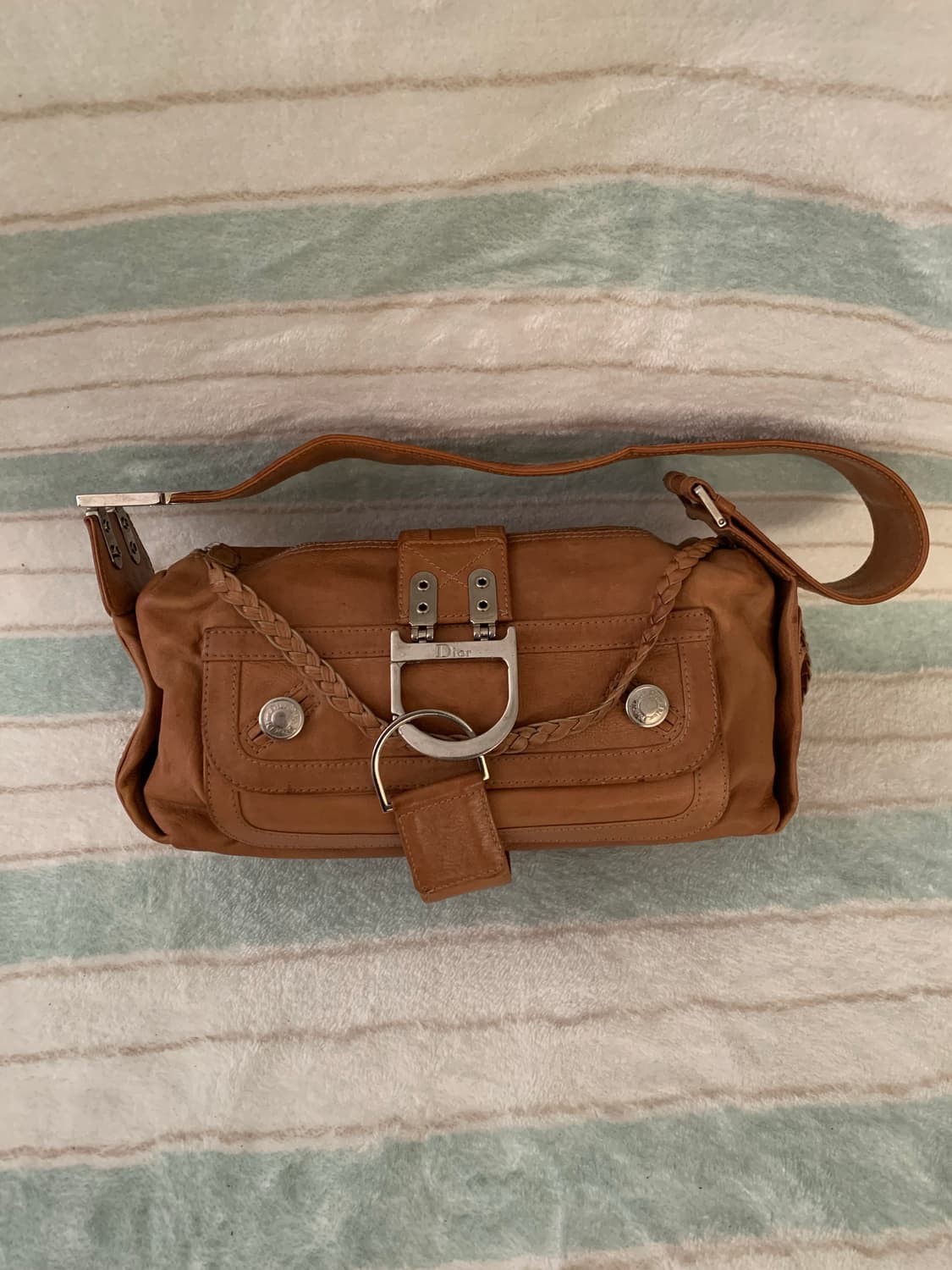 디올 플라이트 가방 희귀 정품 새들백 상품이미지2