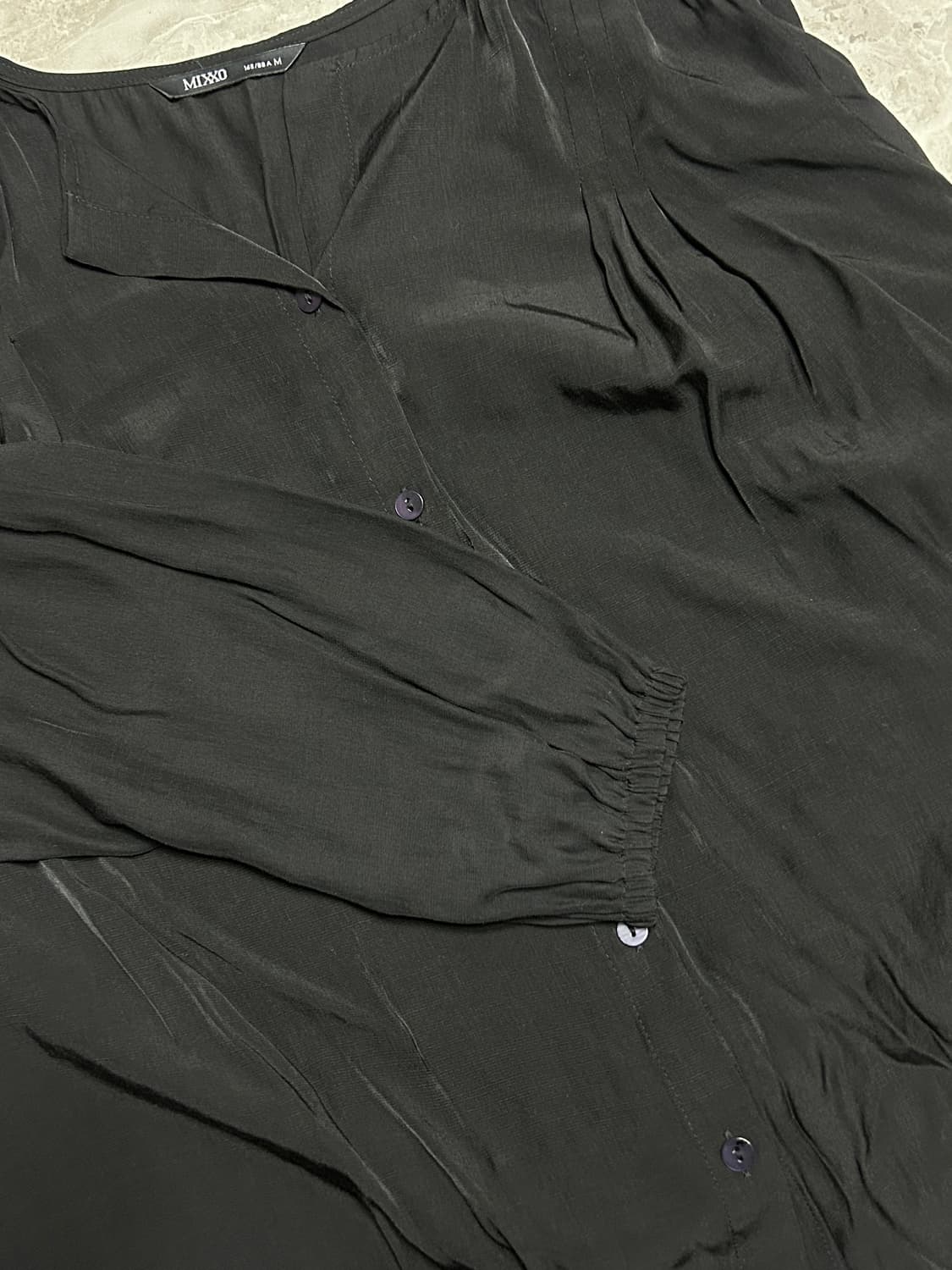 MIXXO 미쏘 블랙 블라우스 M 상품이미지2