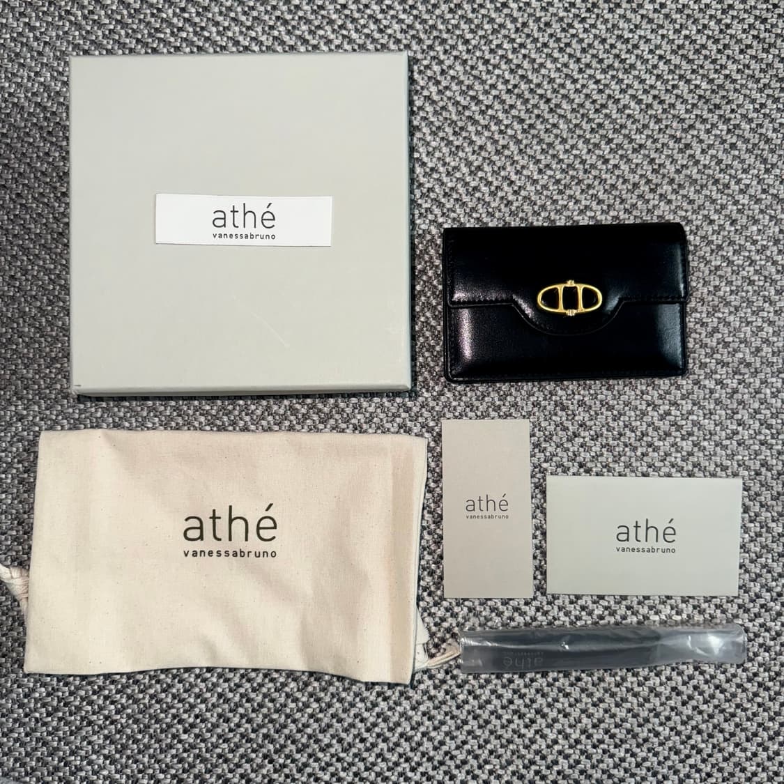 아떼 바네사브루노 지갑 상품이미지1