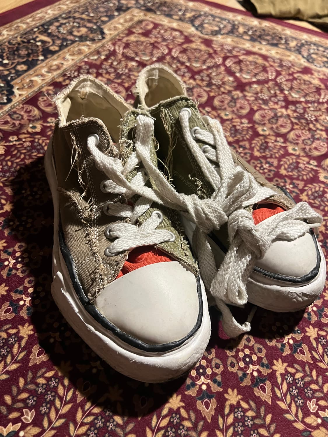 나이젤 카본 메종 미하라 야스히로 로우 스니커즈 상품이미지1