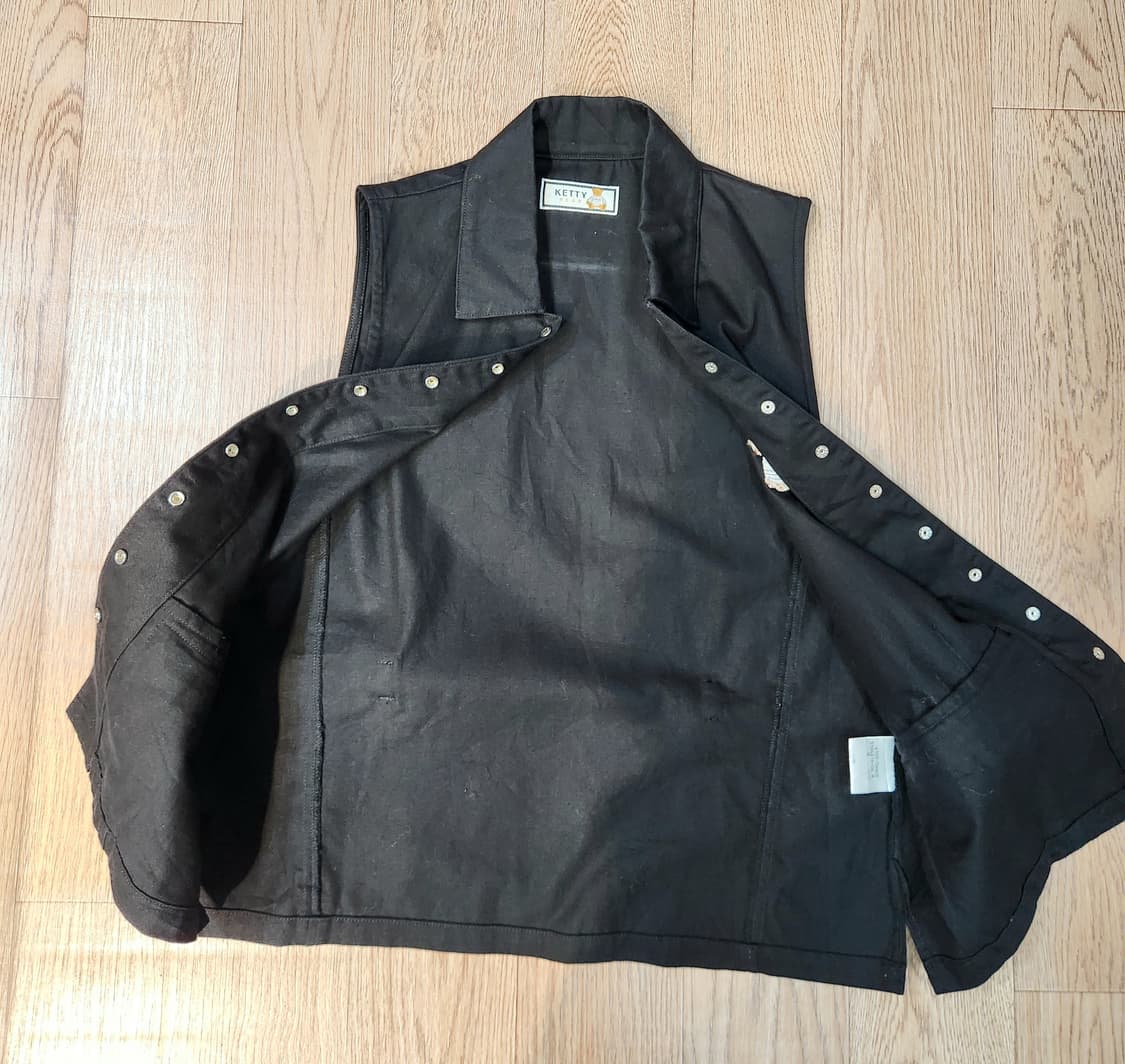 KETTY by 핑크 하우스 곰돌이 자수 검정 조끼 상품이미지8