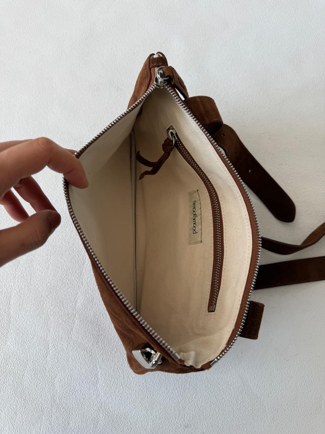 스무스무드(Smooth Mood) 스웨이드 숄더 크로스백 상품이미지7