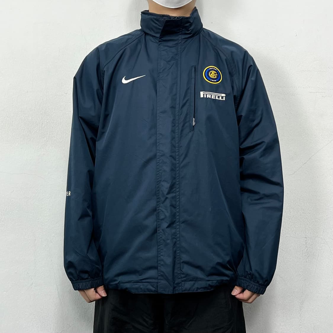 나이키 스우시 인터밀란 바람막이 자켓 상품이미지2