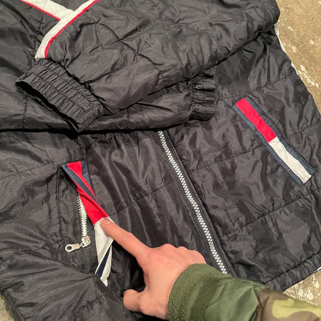 90s 타미 올드스쿨 패딩 점퍼 (110) 상품이미지6