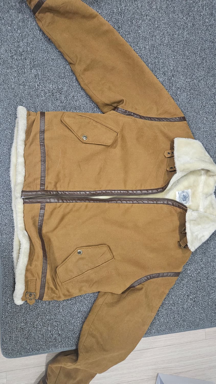 J.press 스웨이드 크롭 무탕 판매합니다 상품이미지1