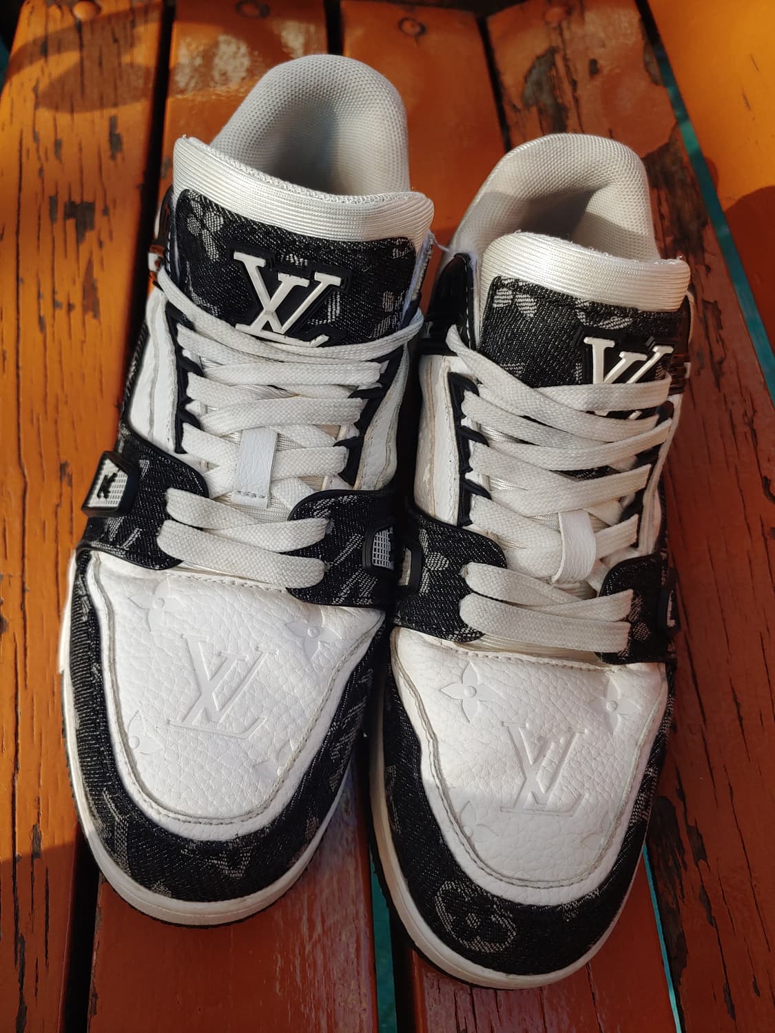 루이비통 스니커즈 팝니당 상품이미지1