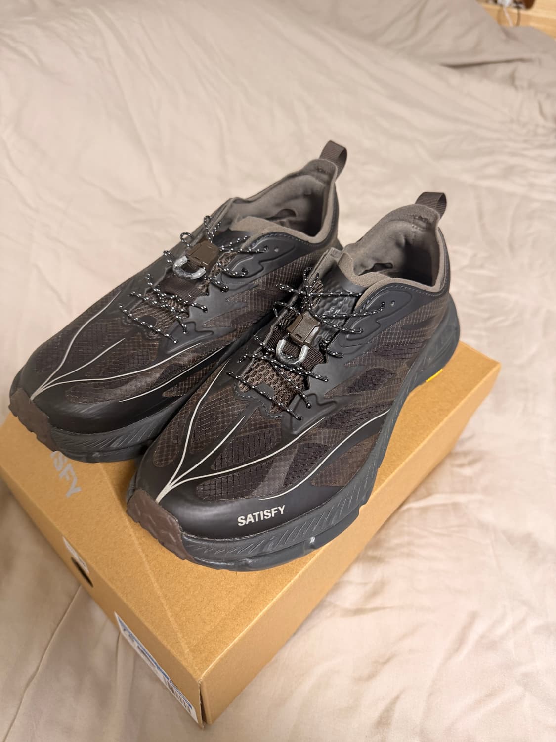 호카 x 세티스파이 마파테스피드4 커피 255 상품이미지1