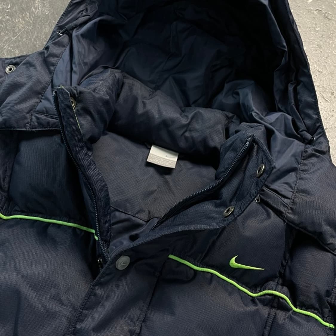 100 나이키 올드스쿨 패딩  상품이미지4