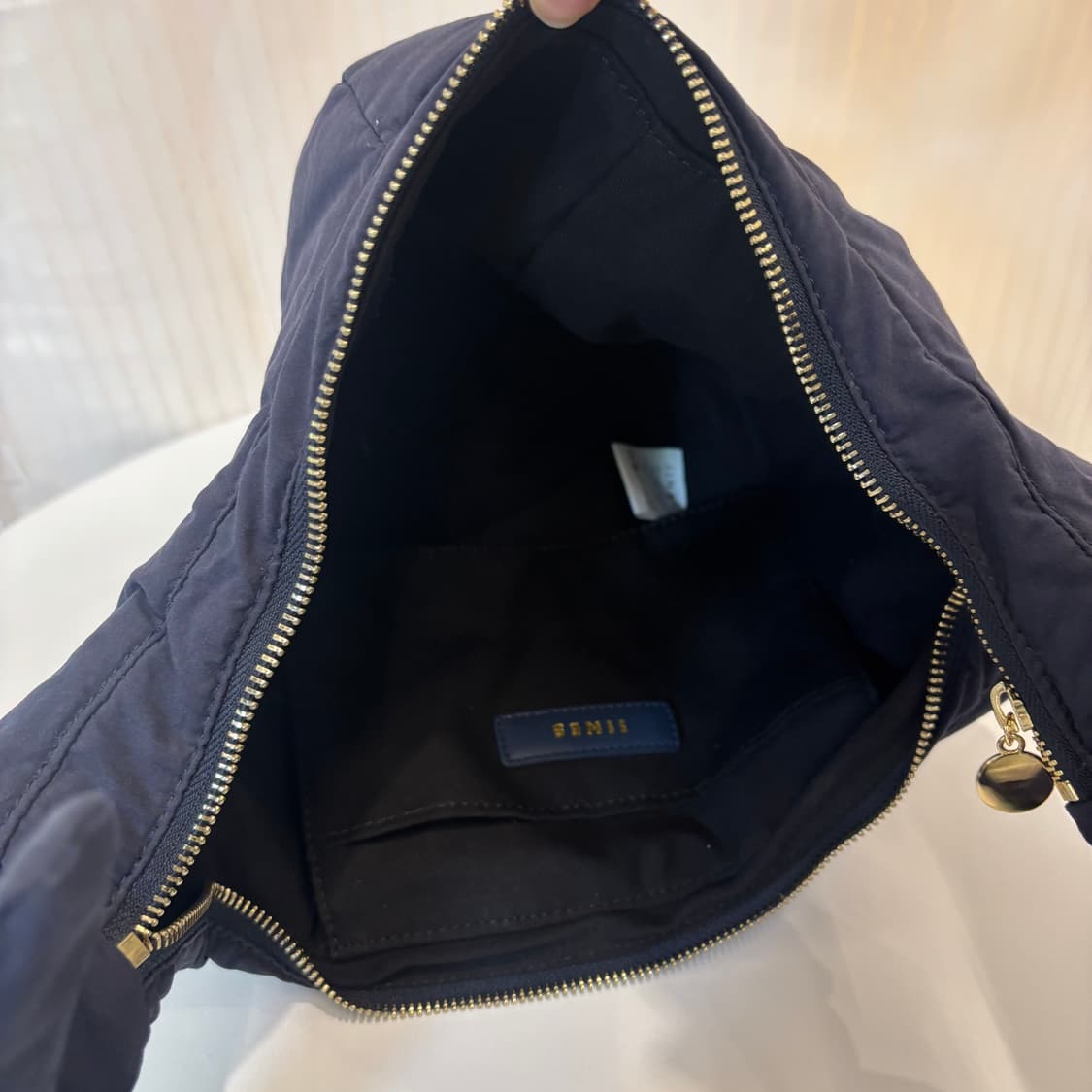 정품 IINES 크루아상 크로스바디     상품이미지7